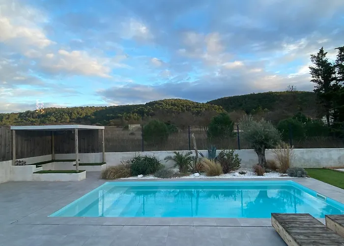 Le Point Be - Magnifique Avec Piscine Chauffee - De Mai A Septembre - Pour 6 Personnes *